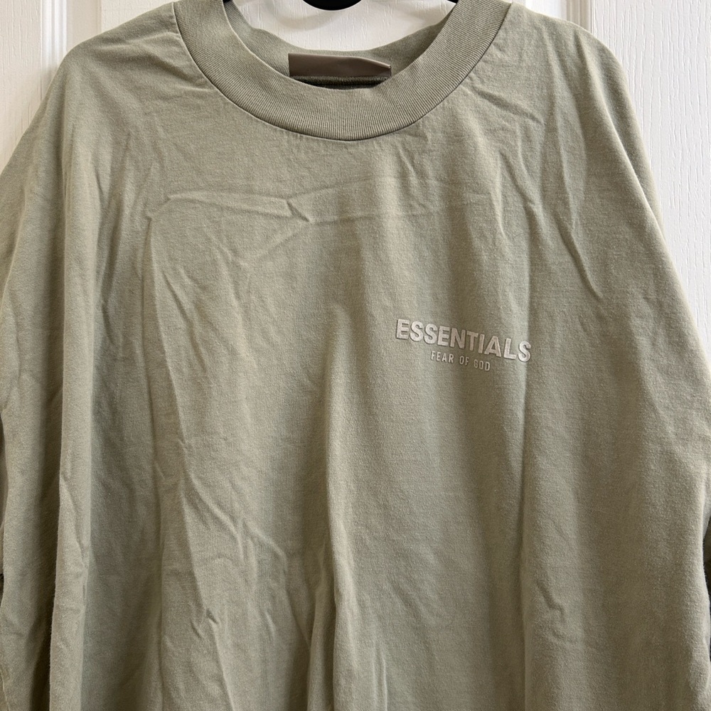 Essentials Fear of God Sage Green T-Shirt